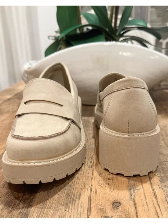 Madden Girl Beige Loafer 9 - Picture 8 of 14